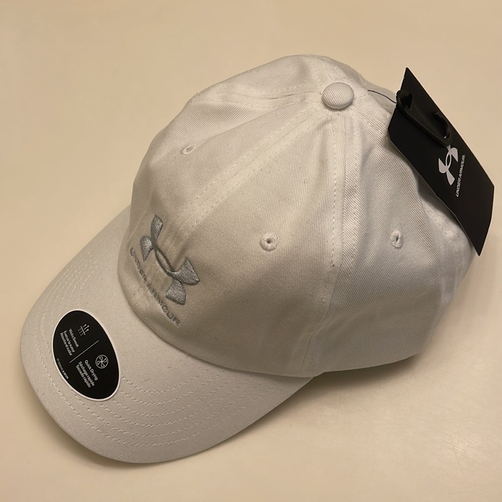 - Under Armour Women’s Cap Hat - Picture 7 of 10